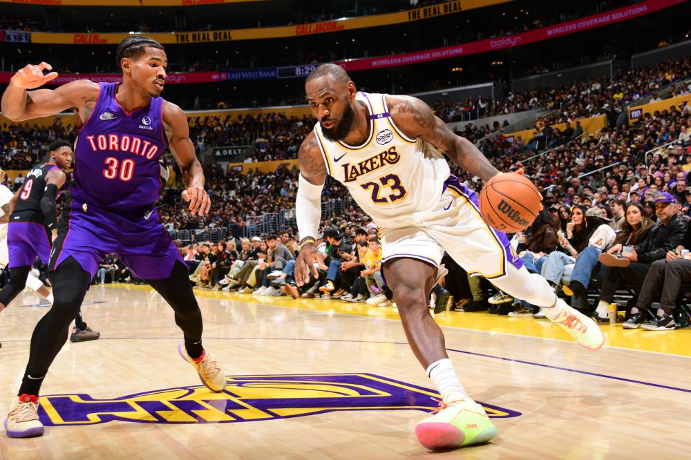 不仅是在踢 不仅是在踢