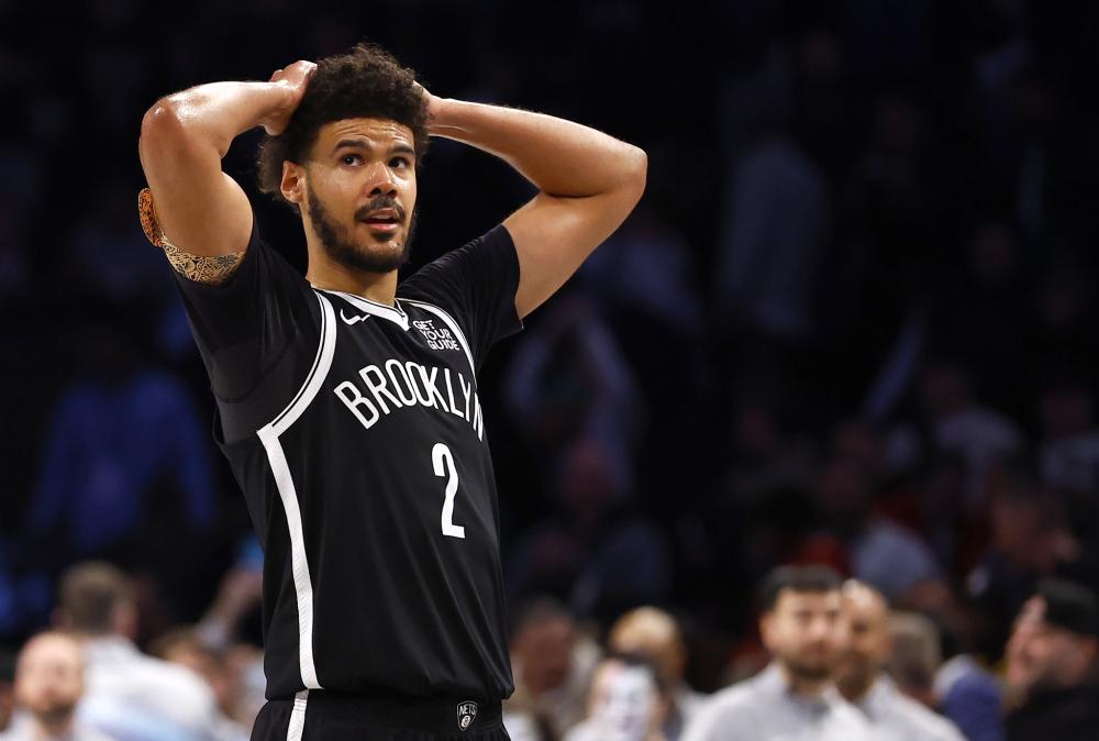 大巴黎中场 大巴黎中场