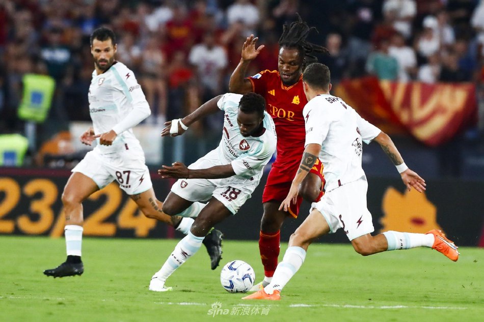 他积极参与 他积极参与